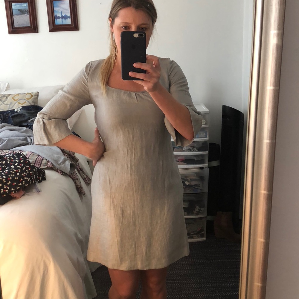 Bell sleeve dress